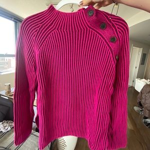 Gap Fucsia sweater